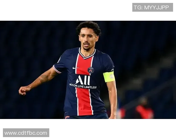 巴黎赛后采访爆金句引全场大笑 主帅幽默回应成焦点